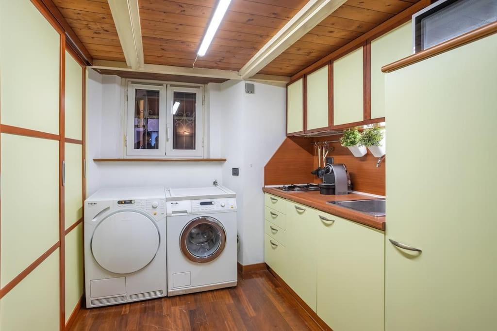 Moscova-Duomo Loft Wifi, Netflix & Design Apartment Милано Екстериор снимка